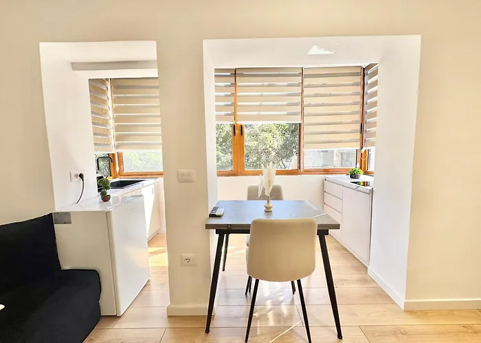 Center 1, Apartament *